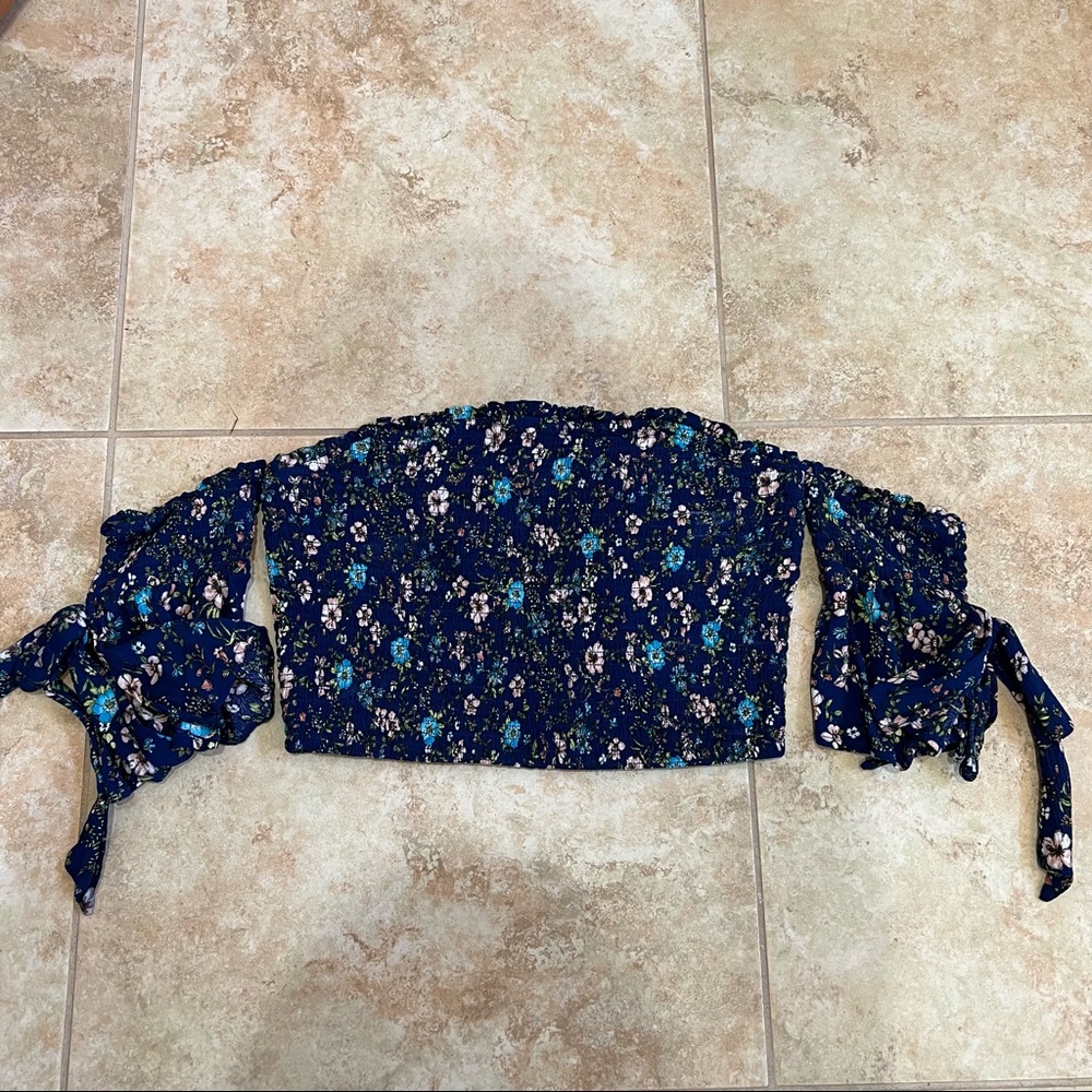 Cute elastic crop top